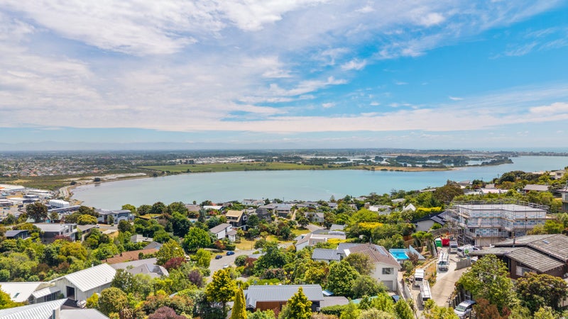 11 Michael Avenue, Mount Pleasant, Christchurch - Carousel 2