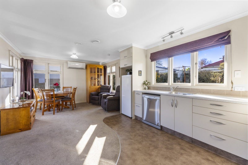 9 Ayr Street, Balclutha, Balclutha - Carousel 2