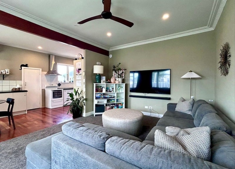 818 Oliphant Road, Raureka, Hastings - Carousel 2