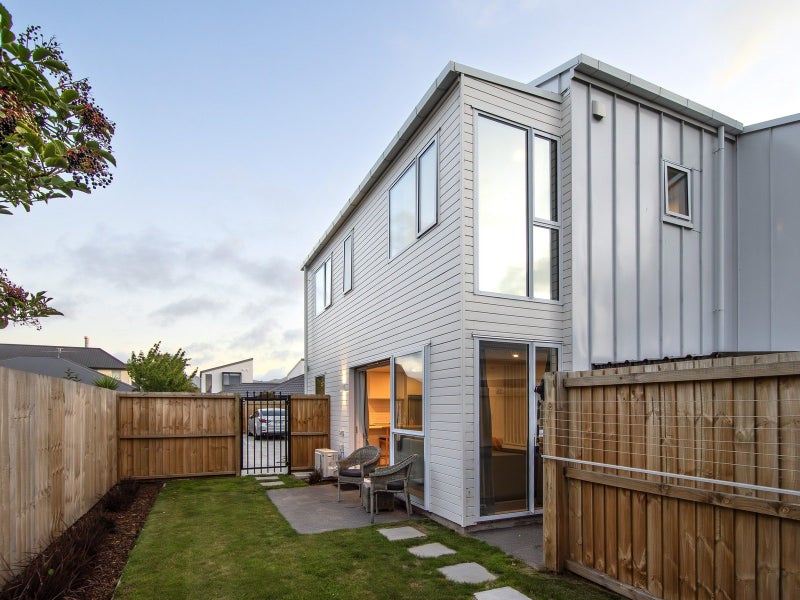 6/28 Sumner Street, Spreydon, Christchurch - Carousel 1