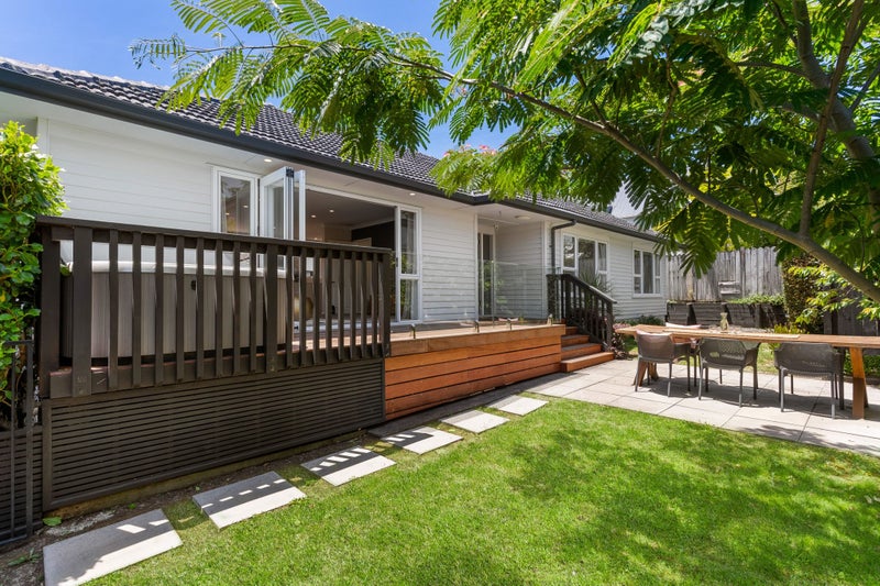 49A Symonds Street, Onehunga, Auckland - Carousel 1