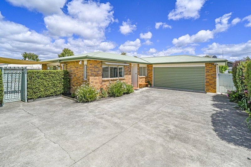 903A Victoria Street, Parkvale, Hastings - Carousel 1