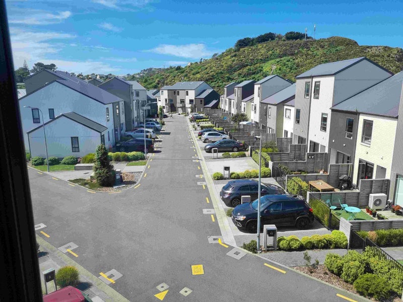 3/170 Fraser Avenue, Johnsonville, Wellington - Carousel 12