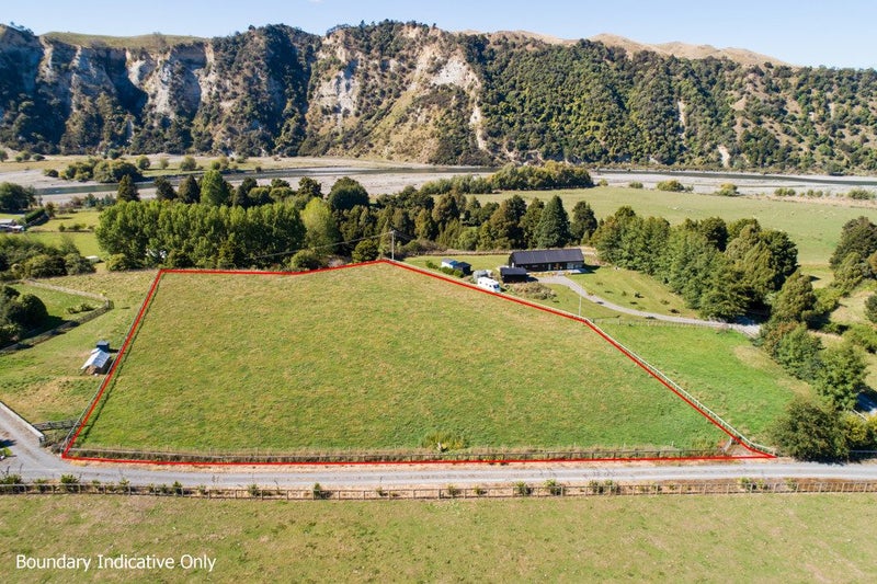 125A Rowes Road, Hunterville - Carousel 1