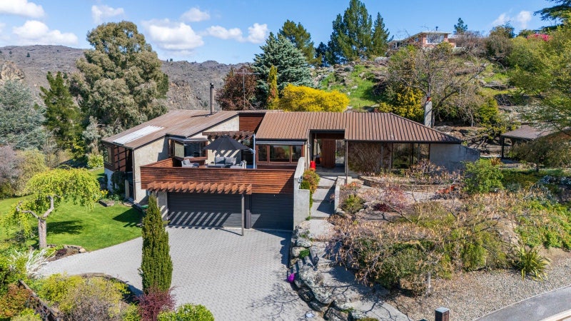 38 O'Neill Crescent, Bridge Hill, Alexandra - Carousel 1