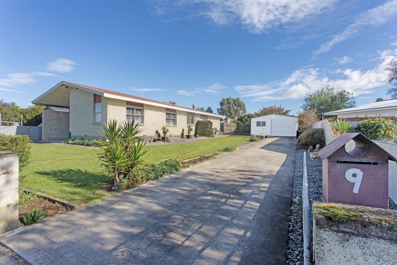 9 Russell Street, Otane - Carousel 21