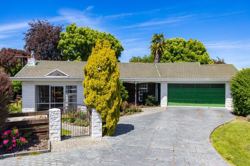 15 Manor Place, Redwoodtown, Blenheim - Carousel 1