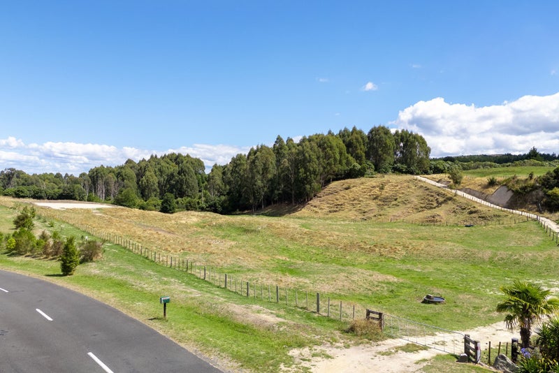 14 Oakdale Drive, Kinloch, Taupō - Carousel 2