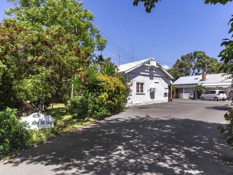 2/9 August Place, Greenlane, Auckland City, Auckland - Carousel 2