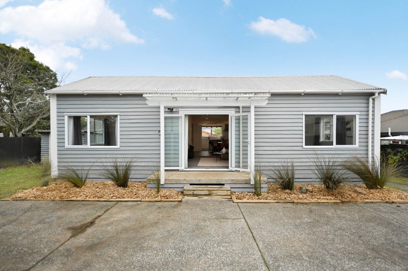 277a Cambridge Road, Hillcrest, Hamilton, Waikato - Carousel 1