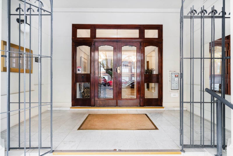 2C/5 Parliament Street, Auckland Central, Auckland - Carousel 1