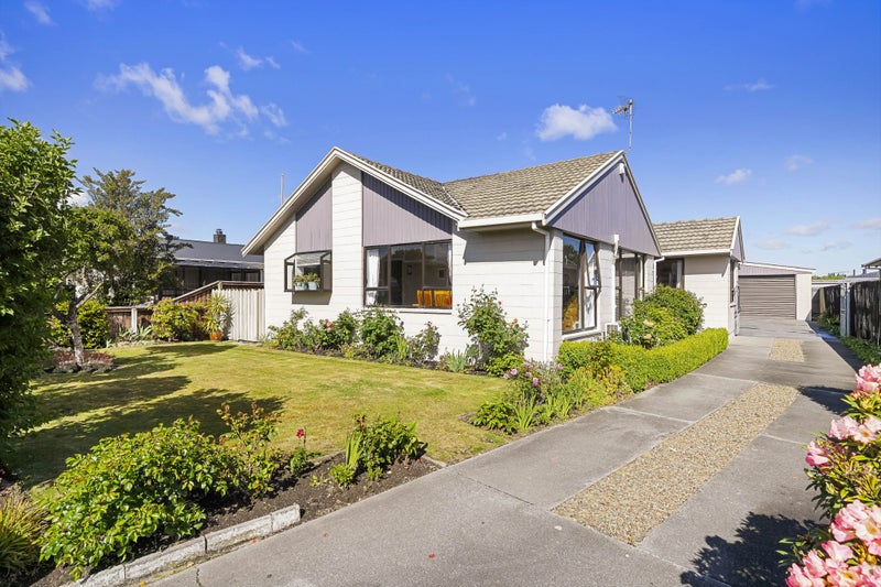 31 Donnington Street, Parklands, Christchurch - Carousel 1