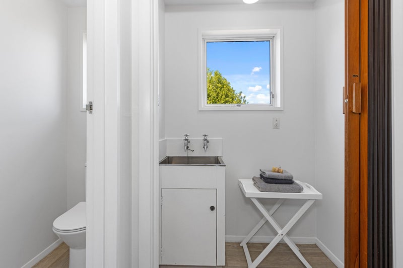 2/18A Prossers Road, Saint Martins, Christchurch - Carousel 9