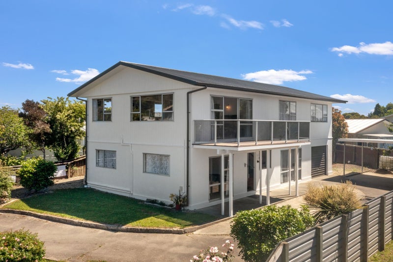 10 Cornwall Place, Stoke, Nelson - Carousel 1