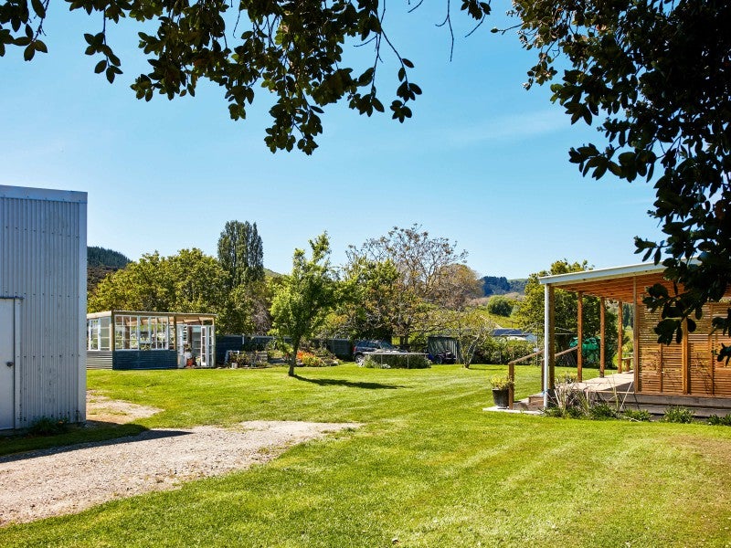 32 Waihirere Domain Road, Waihīrere, Gisborne - Carousel 2