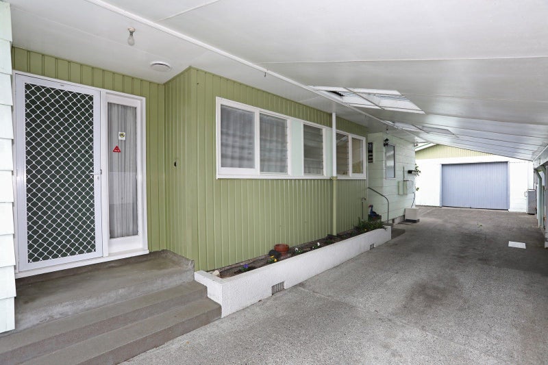 17 Derby Street, Feilding, Feilding - Carousel 2