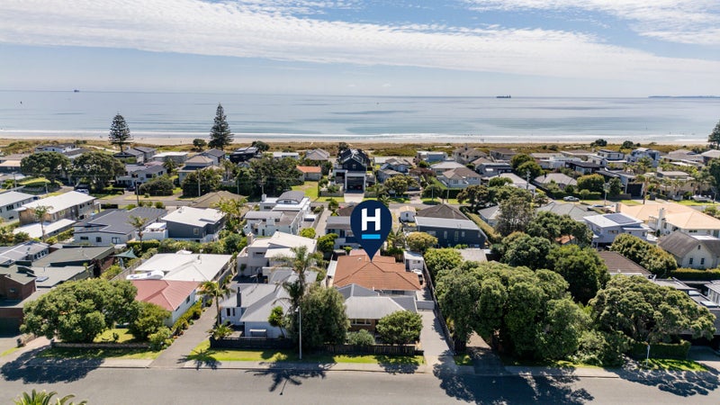 115B Oceanview Road, Mount Maunganui - Carousel 1