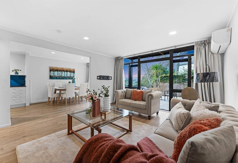 30 Verbena Road, Birkdale, Auckland - Carousel 1