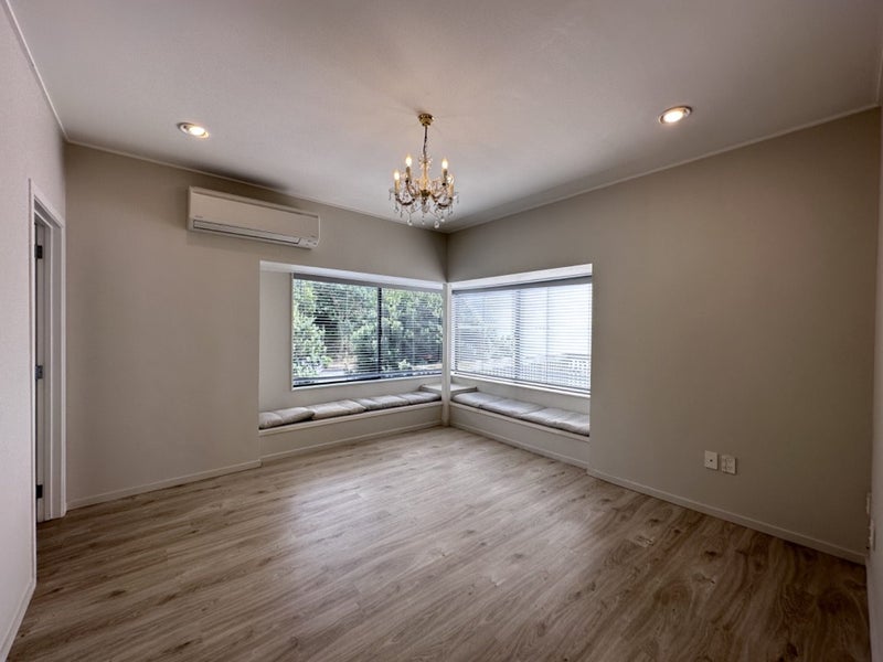 204 Mellons Bay Road, Mellons Bay, Auckland - Carousel 13
