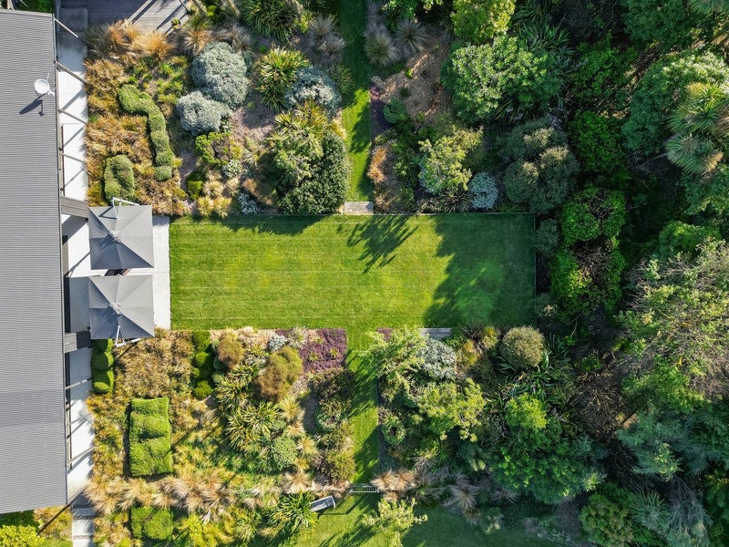 7 Fairway Drive, Martinborough - Carousel 24