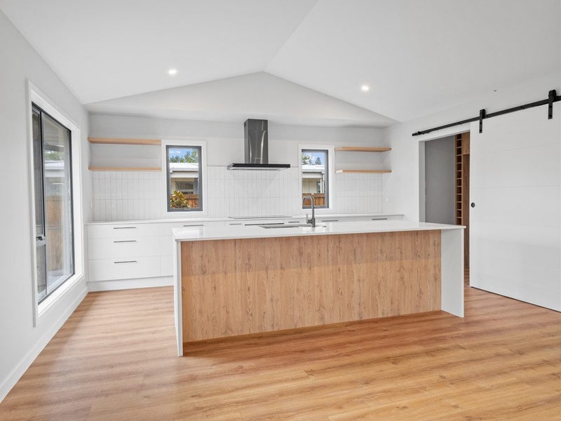 19A Walnut Avenue, Allenton, Ashburton - Carousel 2