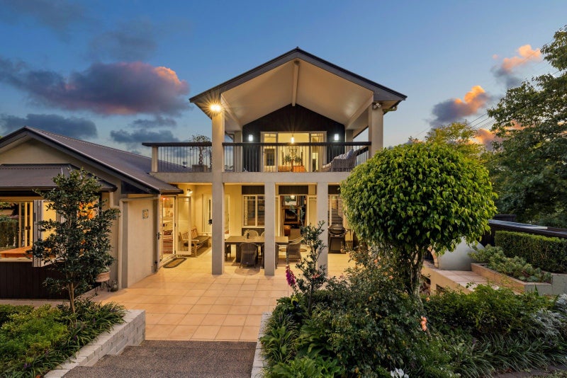 44 Isobel Road, Greenhithe, Auckland - Carousel 1
