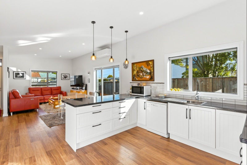 37 Liverpool Street, Levin, Levin - Carousel 1