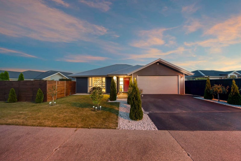 22 Foxton Drive, Kaiapoi, Kaiapoi - Carousel 1