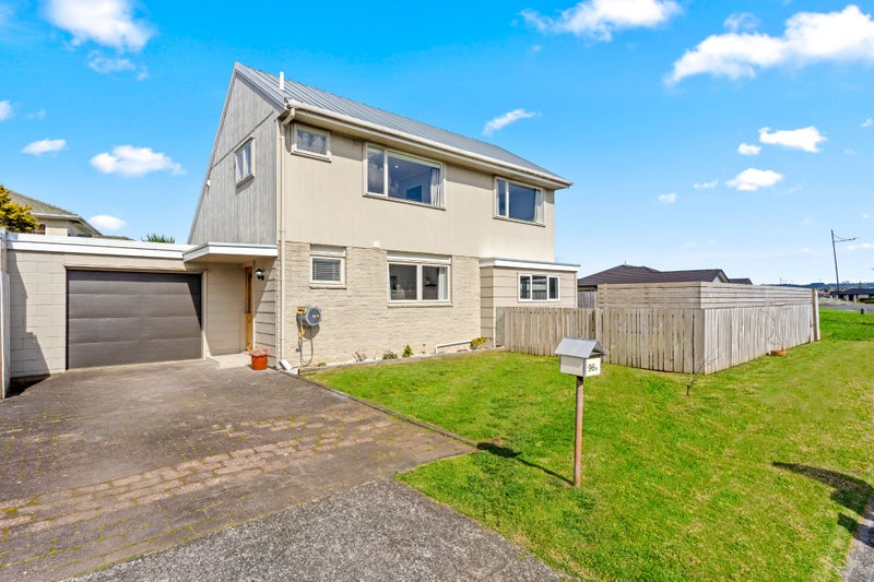2/96 Racecourse Road, Waiuku, Auckland - Carousel 26