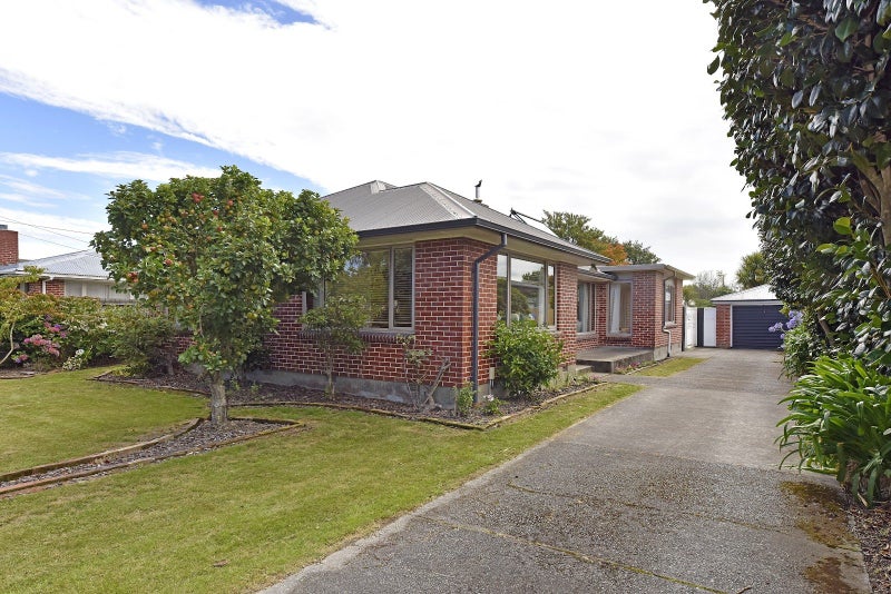 16 Derwent Street, Bryndwr, Christchurch - Carousel 1