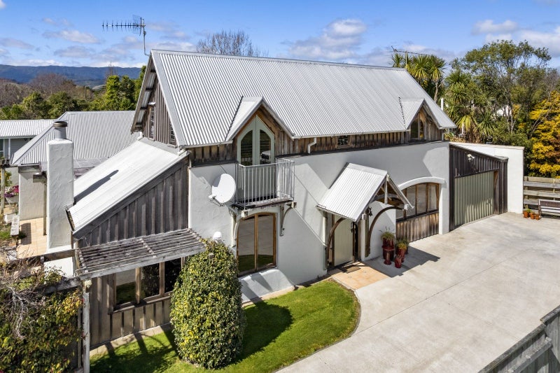221 Mill Road, Otaki, Otaki - Carousel 1