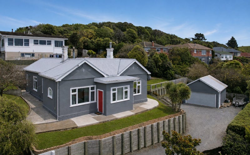 26 Dee Street, Oamaru, Oamaru - Carousel 1