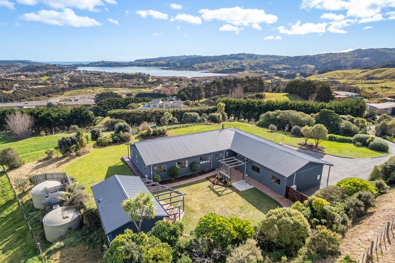 75E Paremata Haywards Road, Pauatahanui, Porirua, Wellington - Carousel 1