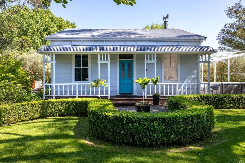 8 Wards Line, Morison Bush, Greytown - Carousel 1