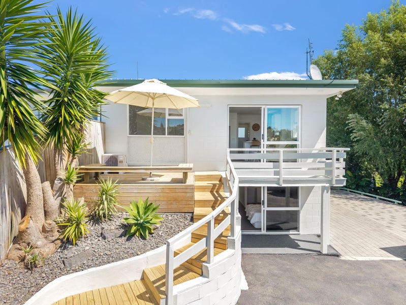 9C Jonathon Street, Brookfield, Tauranga - Carousel 1