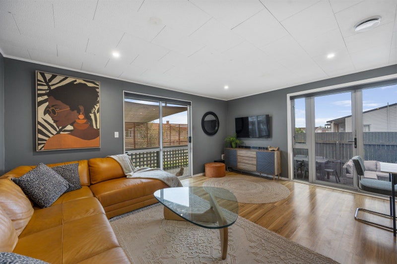 28 Neal Crescent, Onekawa, Napier - Carousel 1