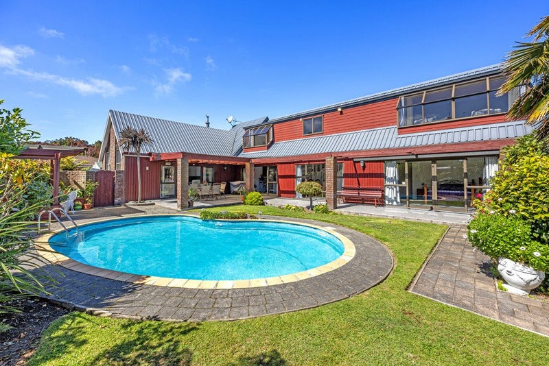 4A Wichita Place, Burwood, Christchurch - Carousel 1