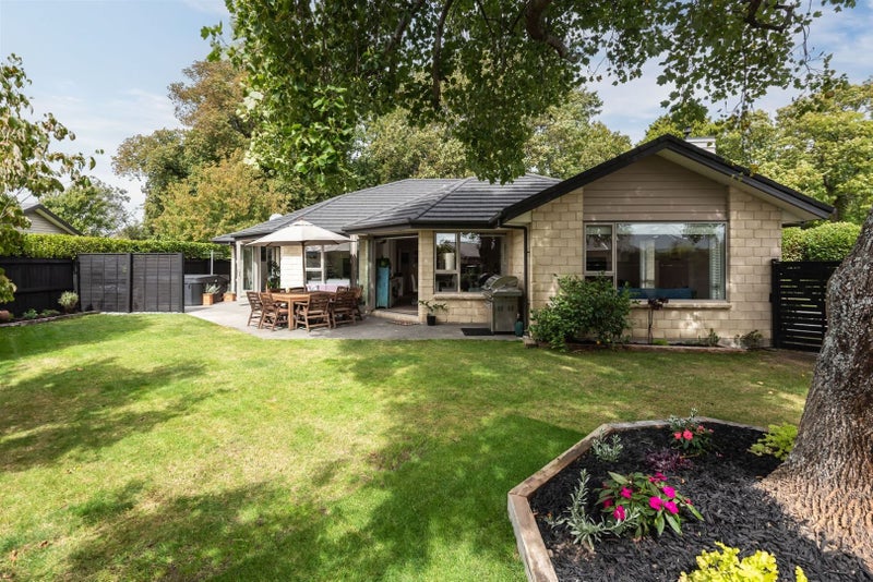 22 John Campbell Crescent, Hillmorton, Christchurch - Carousel 1