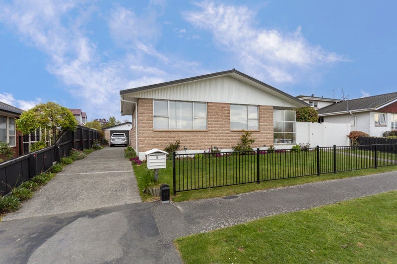 8 Apollo Place, Papanui, Christchurch - Carousel 1