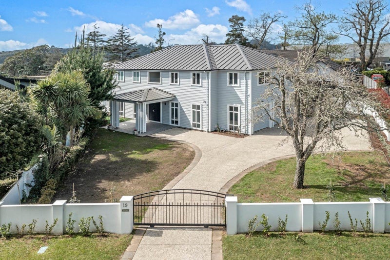 19 Oak Manor Drive, Albany, Auckland - Carousel 38