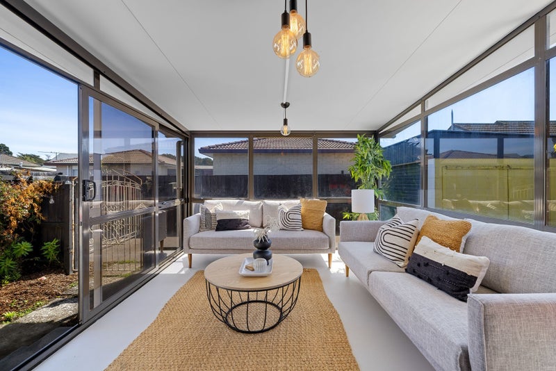 4/161 Shaw Avenue, New Brighton, Christchurch - Carousel 2