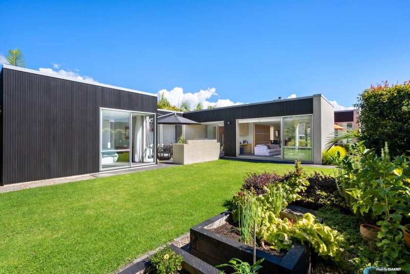 38 Pine Harbour Parade, Beachlands, Auckland - Carousel 2