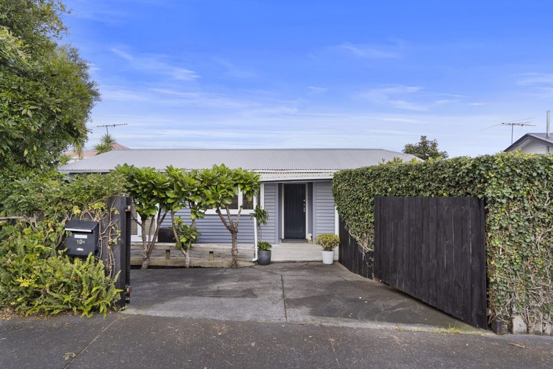 19A Henry Street, Avondale, Auckland - Carousel 1
