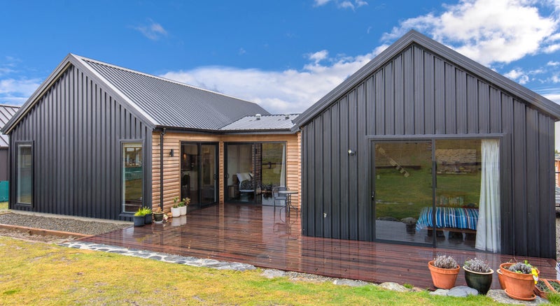 83 Infinity Drive, Wanaka - Carousel 2
