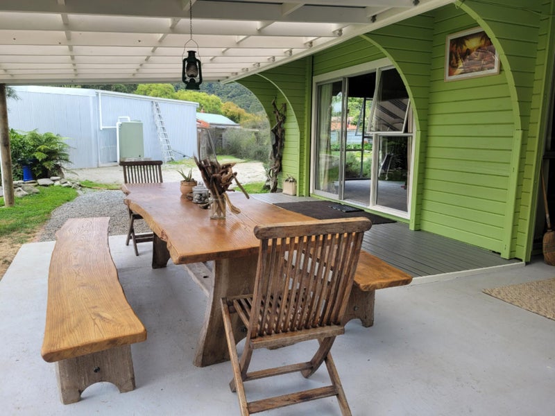 29 Gibson Street, Ross - Carousel 25