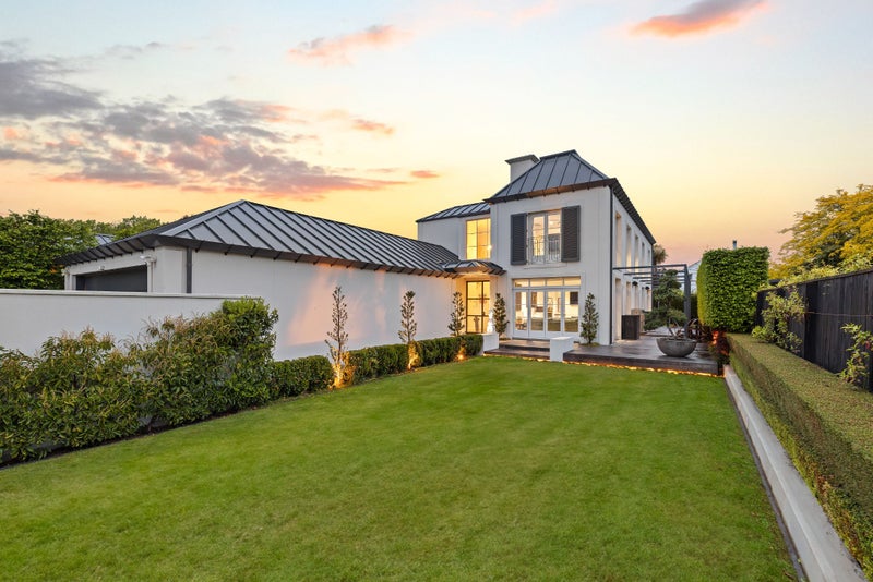 9 Allister Avenue, Strowan, Christchurch - Carousel 1