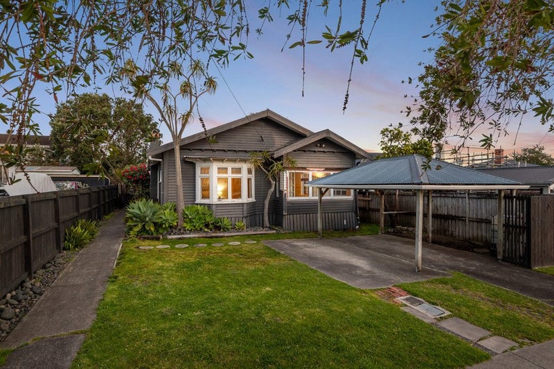 72 Eversleigh Road, Belmont, Auckland - Carousel 2