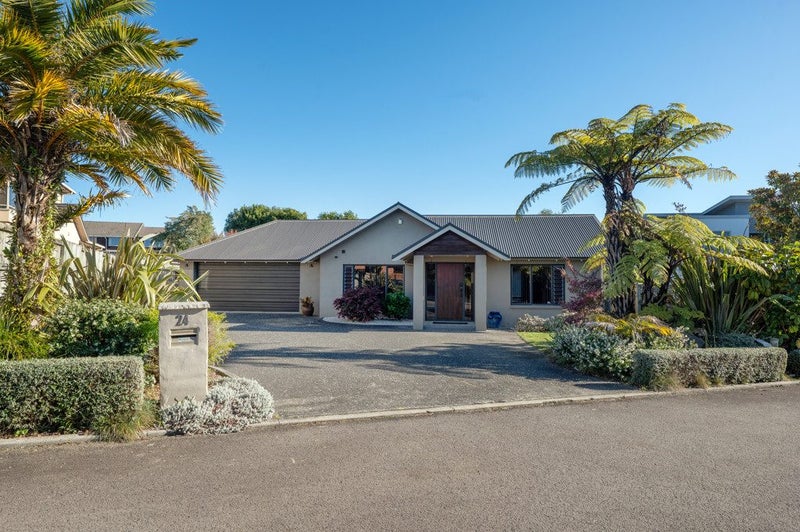 24 Devoy Drive, Owhata, Rotorua - Carousel 1
