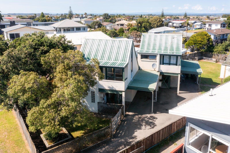 98A Karewa Parade, Papamoa Beach, Papamoa - Carousel 2