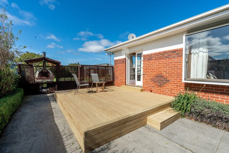17 Constitution Avenue, Milton - Carousel 1
